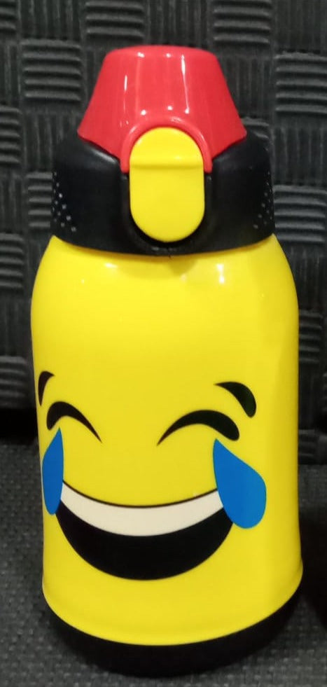 Laughing Emote Water Bottle for Kids