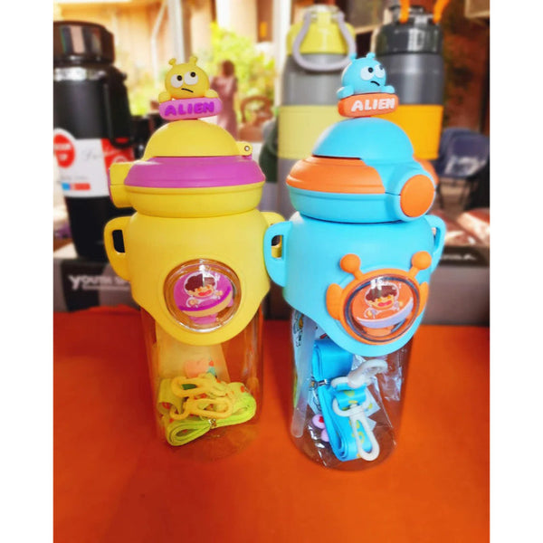 Alien Spaceship-Themed Water Bottle for Kids