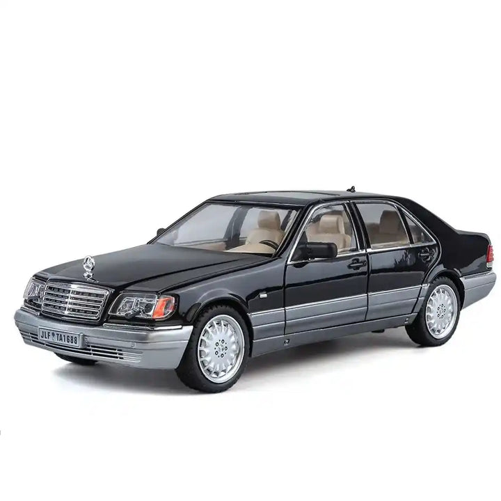 1:24 Mercedes-Benz W140 S320 Classic Diecast Model Car Two-Tone